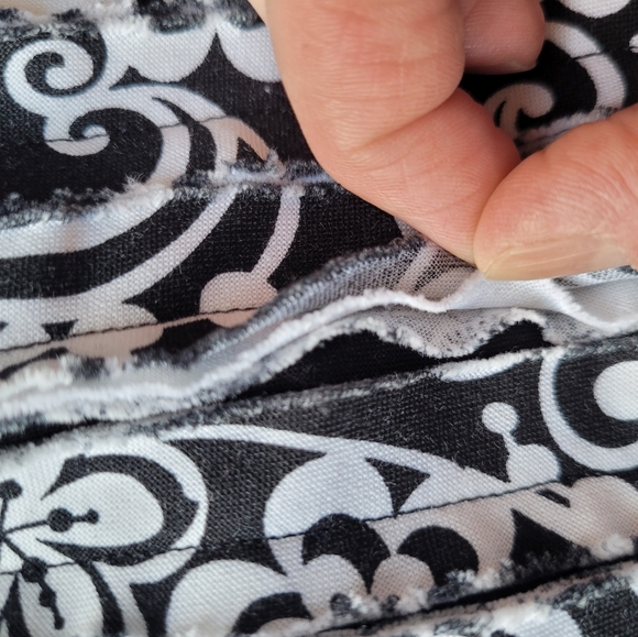 Handmade Quilted Style Blazer in Black & White Floral, VGUC, Approximate Size L - Picture 8 of 8